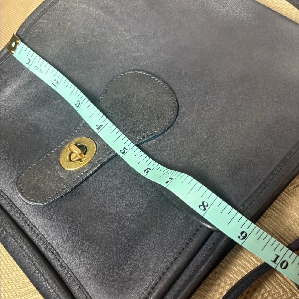 RARE! Vintage Coach Navy Leather Crossbody #0032-323
Made in the United States! - Picture 13 of 15
